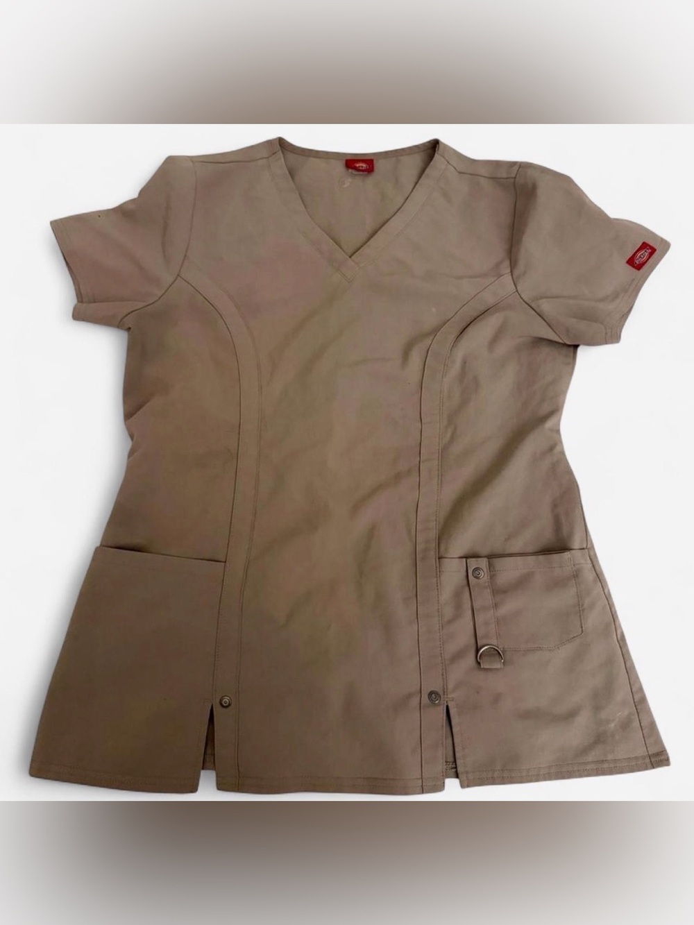 Dickies Tan scrub top with buckle detail Size Women’s M